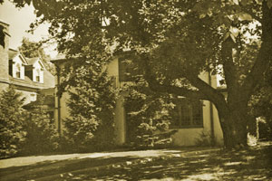 The house in 1927